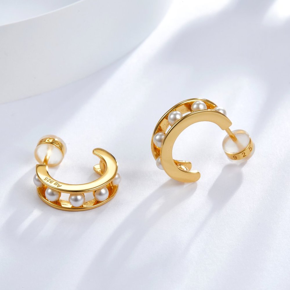 NEW 18K gold plated sterling silver earrings, pearl,trendy, stylish,unique,